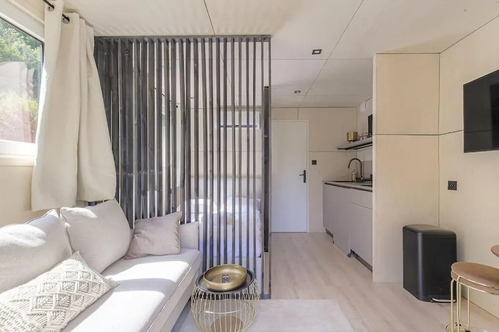 Tiny-House Atypique, 4 Personnes, Saint-Didier فرنسا